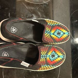 Size 8 women’s loafers